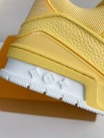LOUIS VUITTON SNEAKER - Image 13