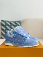 LOUIS VUITTON SNEAKER