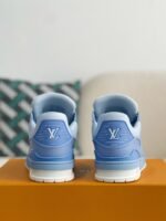 LOUIS VUITTON SNEAKER - Image 3