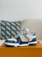 LOUIS VUITTON SNEAKER - Image 4