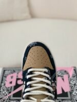Nike Dunk Low Jackboys SB X Travis Scott - Image 9