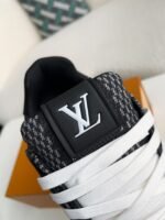 LOUIS VUITTON SNEAKER - Image 14