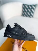 LOUIS VUITTON SNEAKER - Image 6