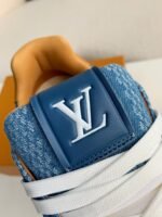 LOUIS VUITTON SNEAKER - Image 10