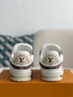 LOUIS VUITTON TRAINER SNEAKERS - Image 2