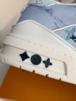 LOUIS VUITTON TRAINER SNEAKERS - Image 15