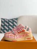 LOUIS VUITTON TRAINER SNEAKERS - Image 2