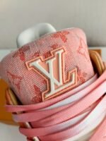 LOUIS VUITTON TRAINER SNEAKERS - Image 10