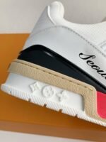 LOUIS VUITTON TRAINER SNEAKERS - Image 15