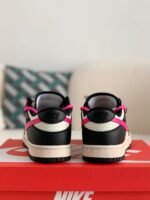 Nike NK SB Dunk Low Sneakers - Image 5