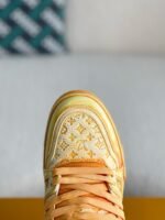 LOUIS VUITTON SNEAKER - Image 8