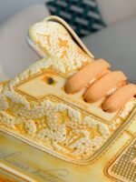 LOUIS VUITTON SNEAKER - Image 12