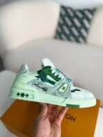 LOUIS VUITTON SNEAKER - Image 6