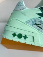LOUIS VUITTON SNEAKER - Image 14