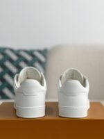 LOUIS VUITTON RIVOLI SNEAKERS - Image 3