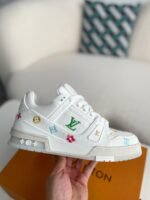 LOUIS VUITTON TRAINER SNEAKERS - Image 6