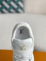 LOUIS VUITTON TRAINER SNEAKERS - Image 8