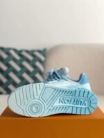 LOUIS VUITTON TRAINER SNEAKERS - Image 5