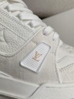 LOUIS VUITTON TRAINER SNEAKERS - Image 13