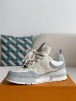 LOUIS VUITTON RUNNER TATIC sneakers - Image 4