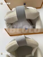 LOUIS VUITTON RUNNER TATIC sneakers - Image 22