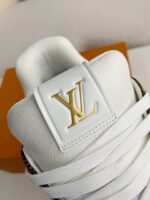 LOUIS VUITTON TRAINER SNEAKERS - Image 10
