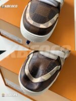 LOUIS VUITTON TRAINER SNEAKERS - Image 15