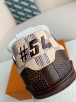LOUIS VUITTON TRAINER SNEAKERS - Image 26