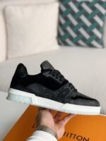 LOUIS VUITTON TRAINER - Image 6