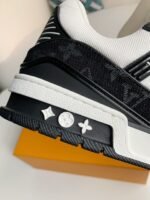 LOUIS VUITTON TRAINER SNEAKERS Kirby - Image 8