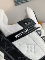 LOUIS VUITTON TRAINER SNEAKERS Kirby - Image 9