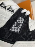 LOUIS VUITTON TRAINER SNEAKERS Kirby - Image 23