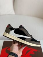Nike AirJordan1xTravisScott AJ LoW - Image 4