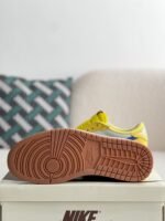 Travis Scott x Jordan Air jordan 1 Low Golf 6.0 Sneakers - Image 3