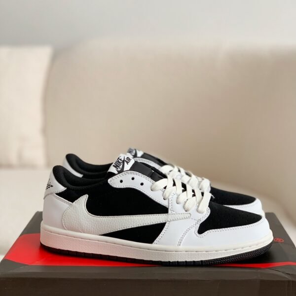Nike AirJordan1 xTravisScott AJ Low