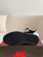 Nike AirJordan1 xTravisScott AJ Low - Image 9