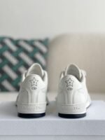 DlOR Sneaker - Image 3