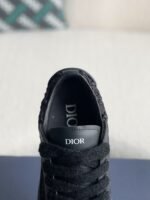 DlOR Sneaker - Image 8