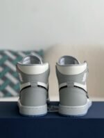 DIOR x NIKE JORDAN 1 Sneaker - Image 5
