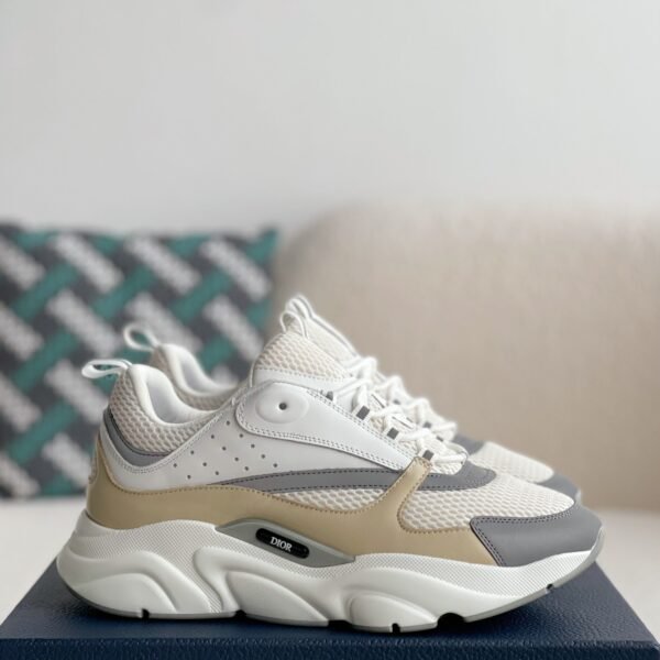 DlOR classic B22 Clunky Sneaker