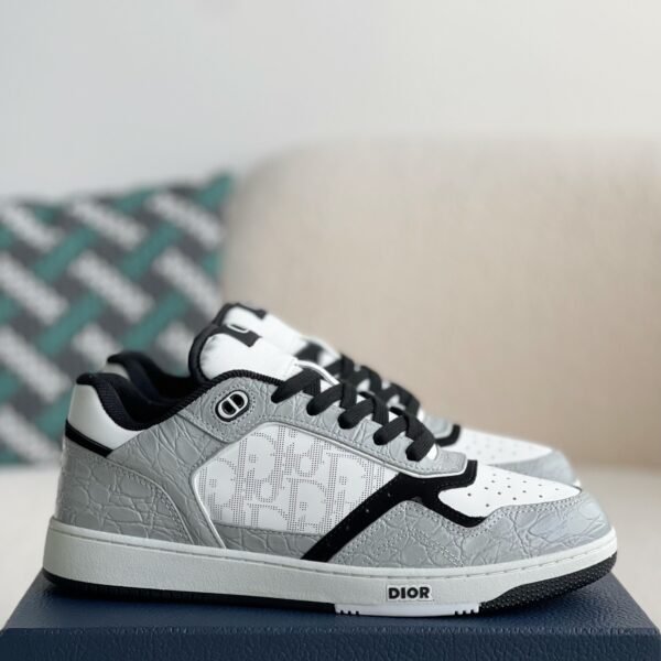 DlOR New B27 Sneaker