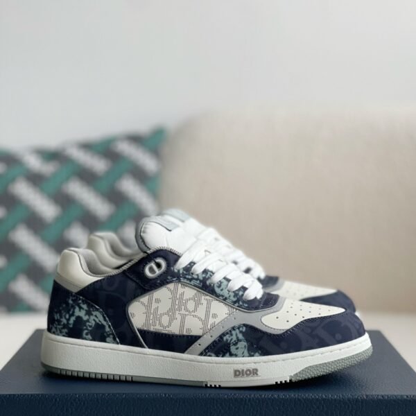 DlOR New B27 Sneaker