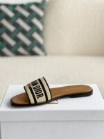 Dior women's slippers - Image 4