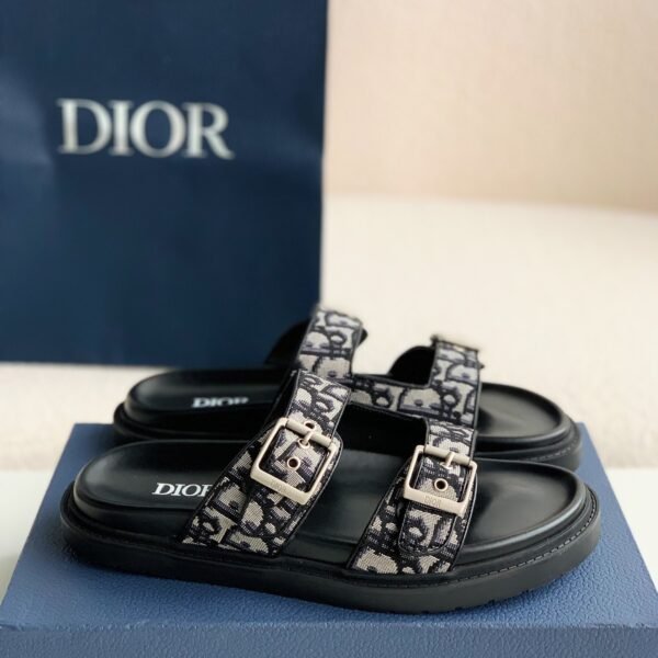 Dior Classic B22 Clunky Sandals