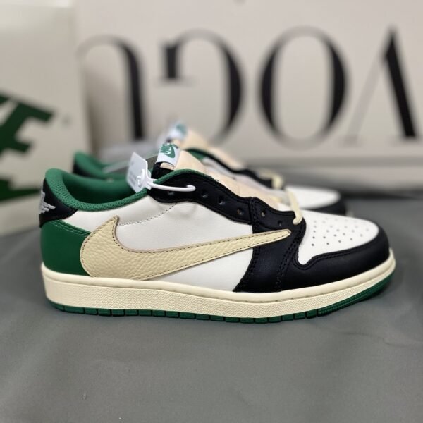 AirJordan1 xTravisScott AJ LoW