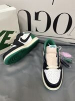 AirJordan1 xTravisScott AJ LoW - Image 4