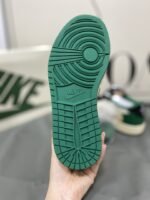 AirJordan1 xTravisScott AJ LoW - Image 6