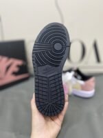 Airjordan1 xTravisScott AJ Low - Image 9