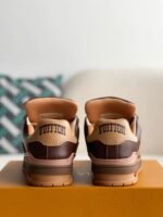 LOUIS VUITTON TRAINER SNEAKERS - Image 3