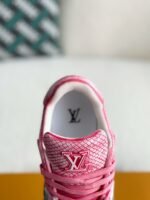 LOUIS VUITTON TRAINER SNEAKERS - Image 9